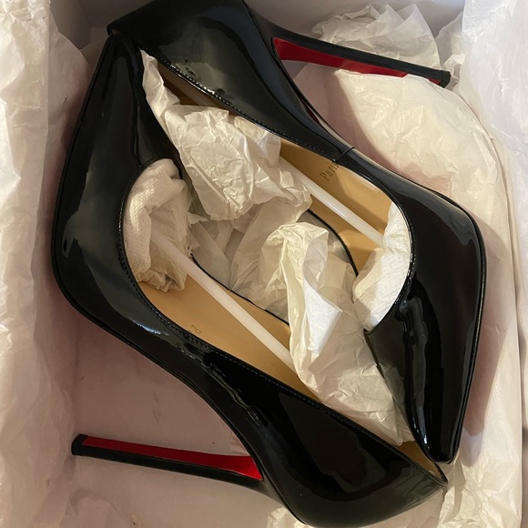 Authentic Christian Louboutin Pigalle Pumps - Picture 6 of 6